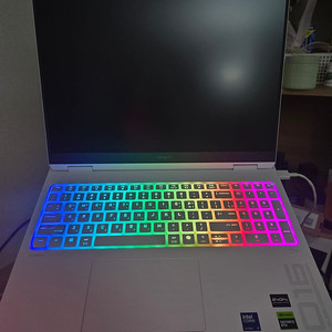 5090 화이트 노트북