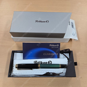 펠리칸 m800 그린스트라이프 반투명 F닙 판매