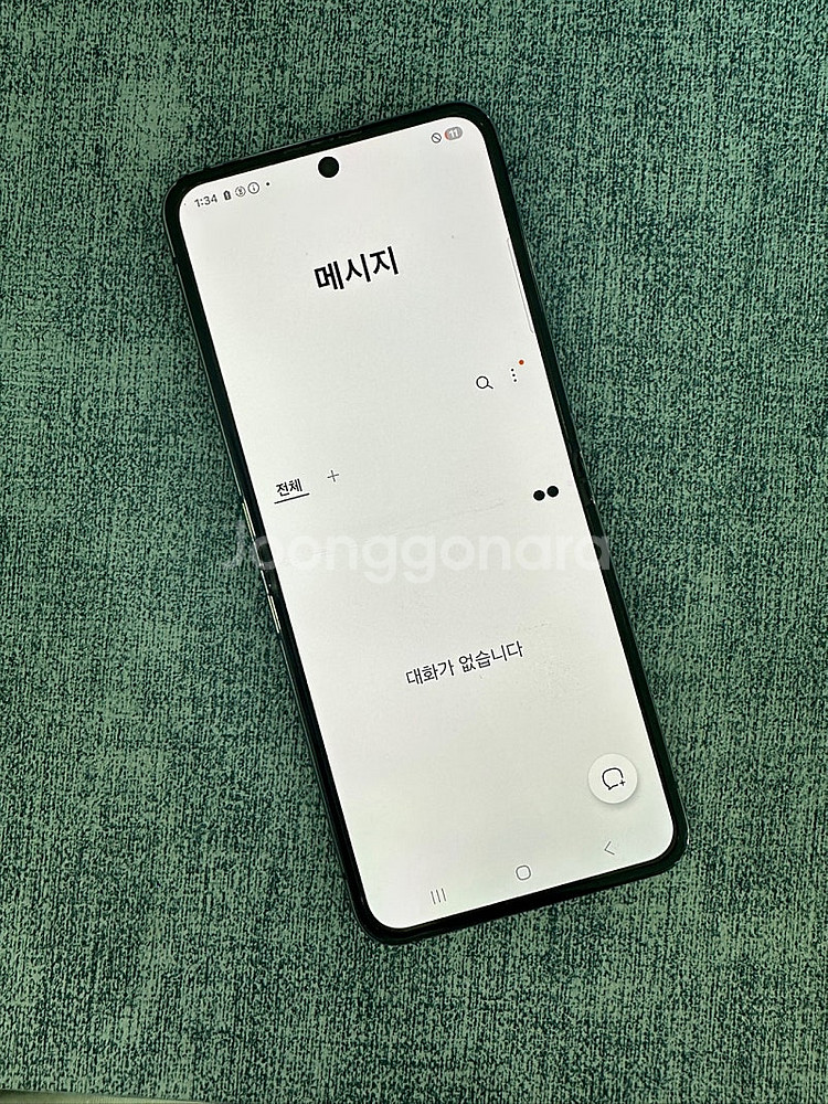 갤럭시Z플립5 블랙색상 256용량 작은 점 멍 게임용 ...--4