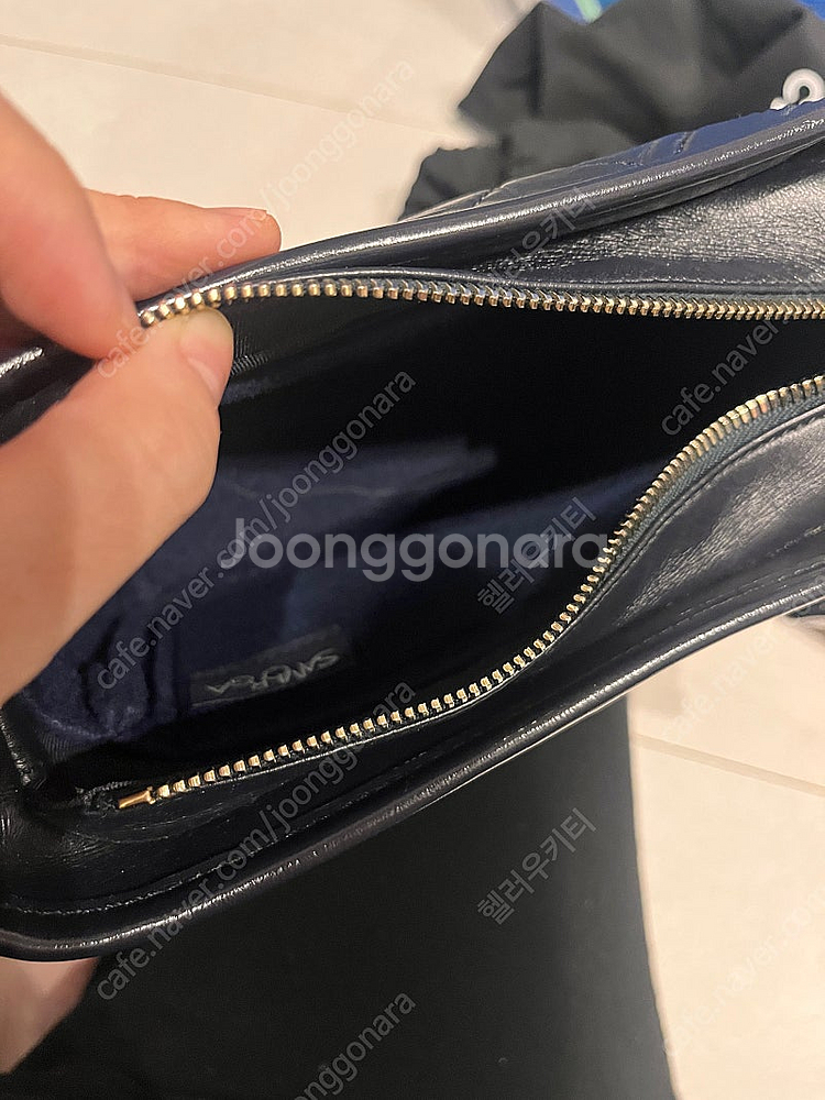 샤넬 가브리엘 호보 스몰 다크네이비 + 로고스트랩--4