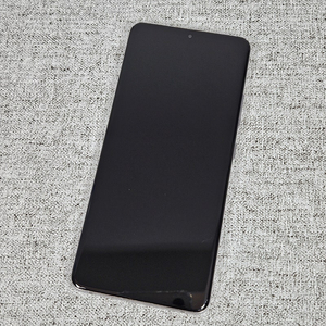 갤럭시 퀀텀2 바이올렛색상 128GB 외관깔끔 7.5만원에 판매해요.SKT