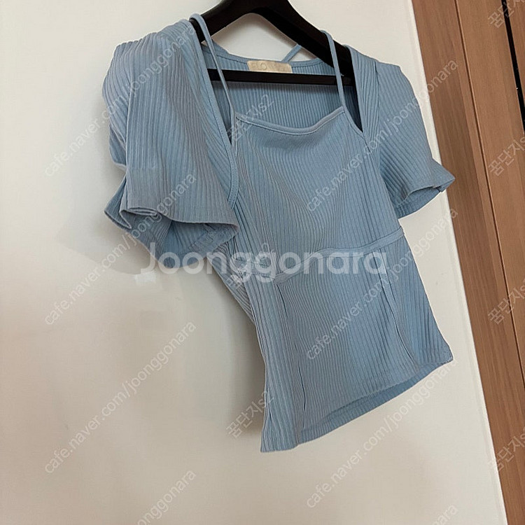 플로움 블루밍 홀터넥 반팔 퍼프 티셔츠 여행룩 휴가룩 ...--4