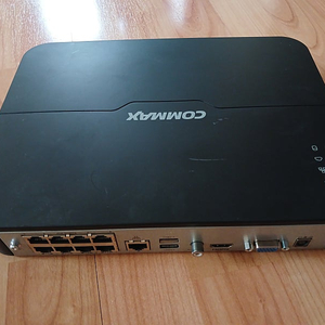 코맥스 8채널 녹화기 NVR 4K지원 8POE 와 카메라 6대