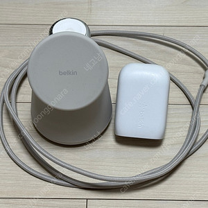 벨킨 2in1 맥세이프, 30w 충전기 팝니다