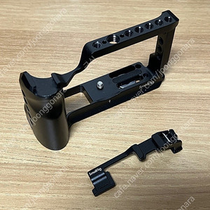 캐논 m6 mark2 스몰리그 케이지, 콜드슈 플레이트