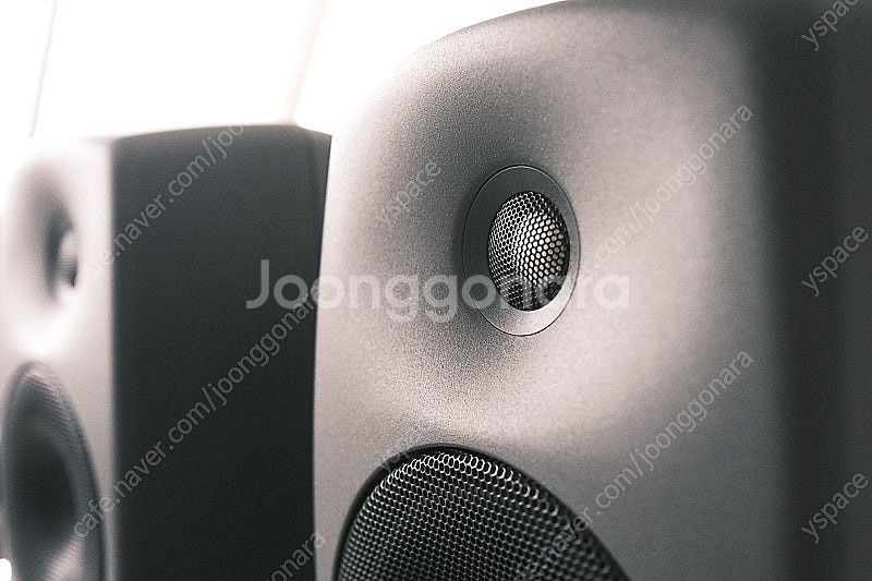 제네렉 8030B / 7050B / 스탠드 판매합니다.--4