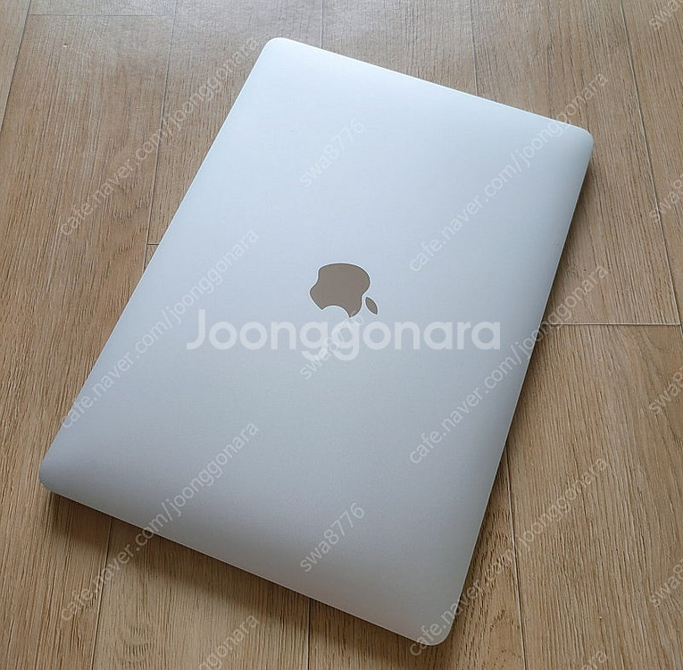 부산 맥북에어M1 8GB / 256GB 배터리92% 팝...--1