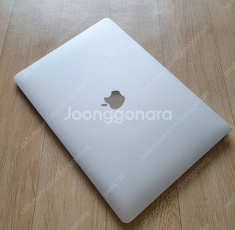부산 맥북에어M1 8GB / 256GB 배터리92% 팝...--2
