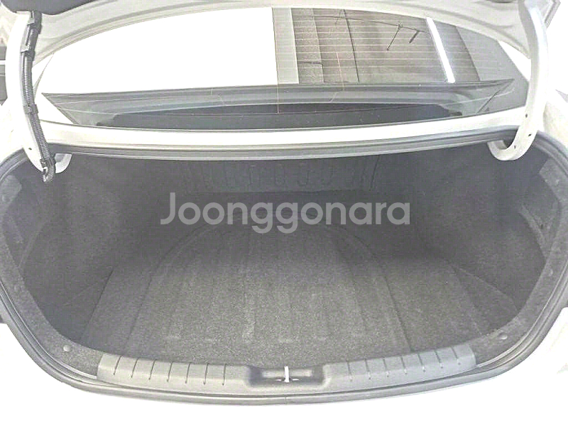현대 더 뉴 아반떼 AD 1.6 중고 더 뉴 아반떼 A...--9