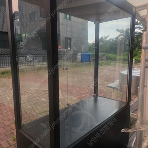상태좋은 유리진열장 블랙 저렴하게 판매합니다(피규어장, 제과전시, 술전시,작품전시)