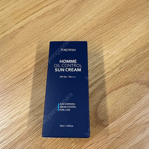 새상품)퓨어덤 옴므 오일 컨트롤 선크림 SPF50+ PA+++, 50ml, 1개