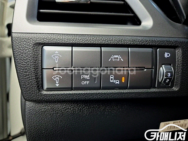 뷰티풀코란도 2WD 가솔린 1.5 C5 플러스 2023...--8