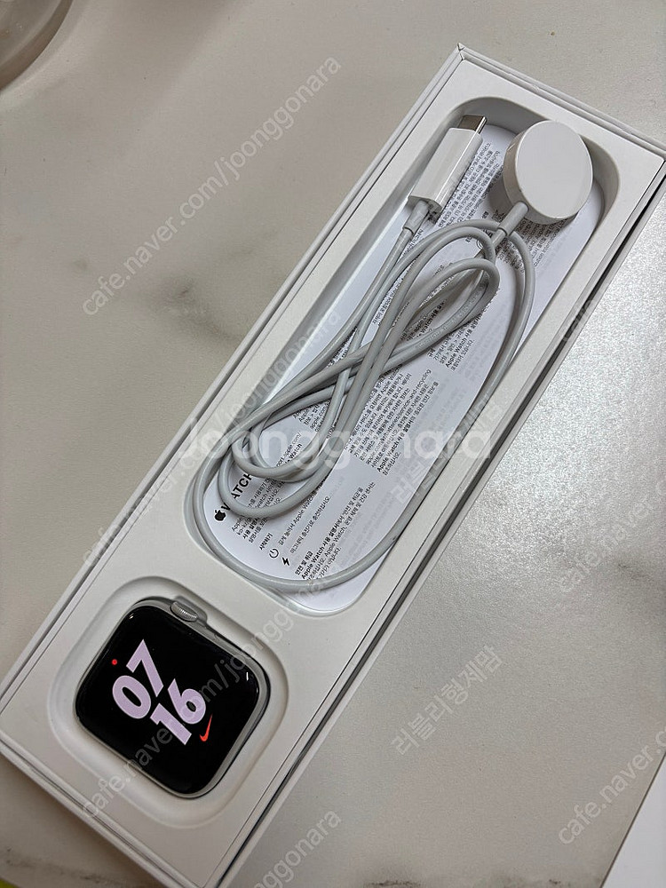 애플워치 SE (Gen 2) 44mm--2