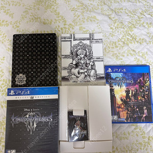 ps4킹덤하츠3디럭스판/인왕컨플리트한정판미개봉팝니다