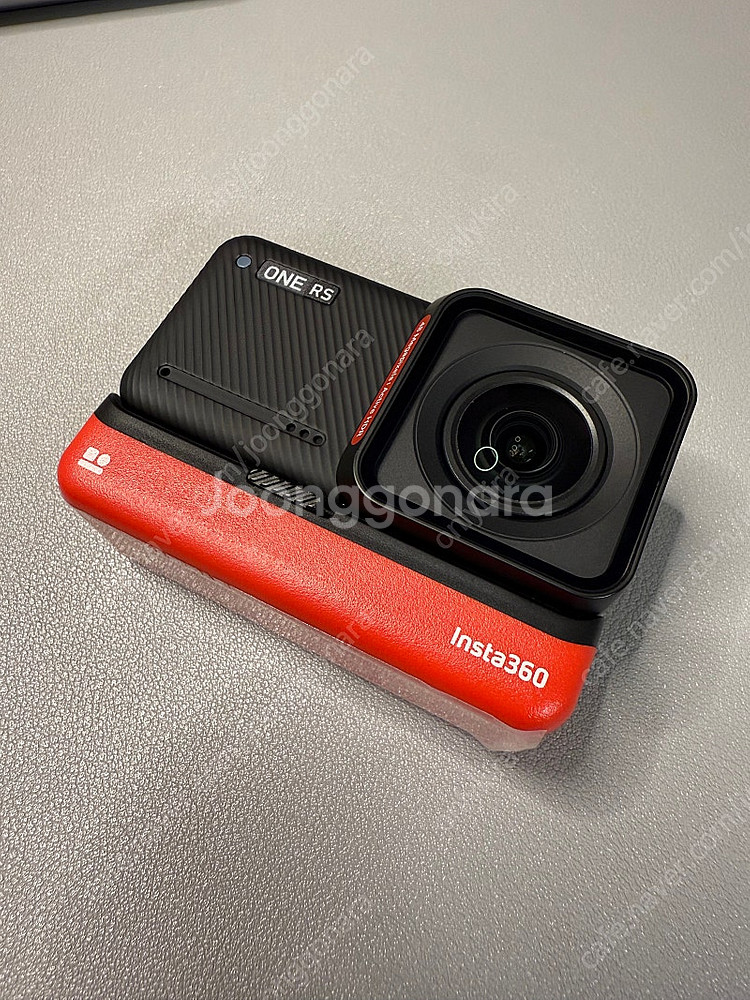 insta360 ONE RS 트윈에디션--1