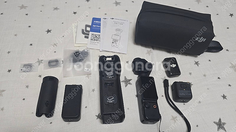 DJI 오즈모포켓3 콤보 판매합니다--0
