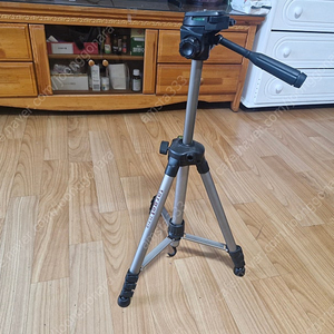 Target TT-710 카메라 삼각대