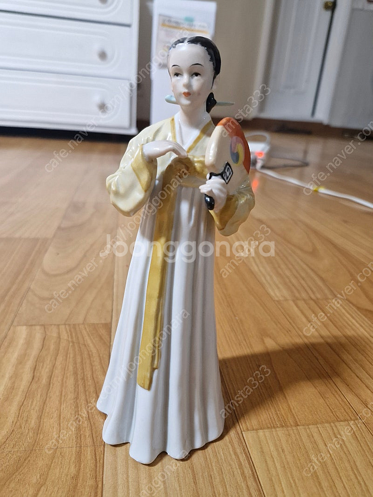 한복 여인 도자기 인형 조각상 인테리어 골동품--6