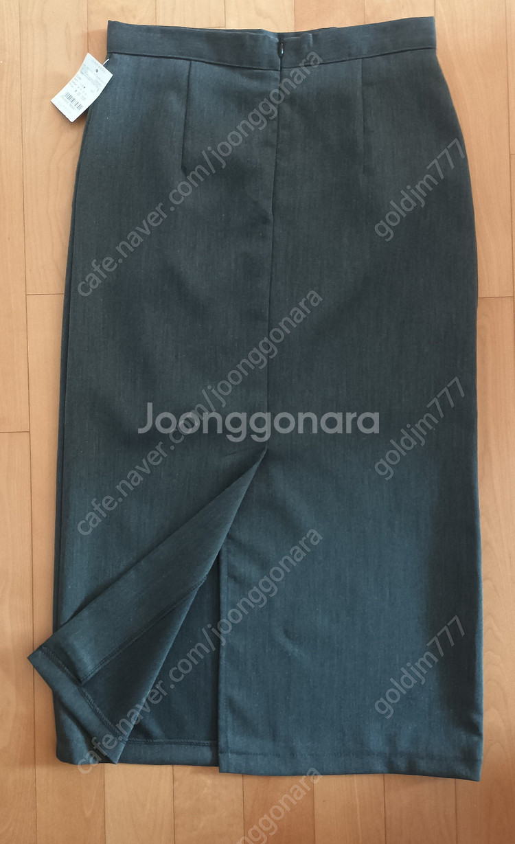 스커트 3종 싸게 팝니다(미착용품)-----가격인하--2