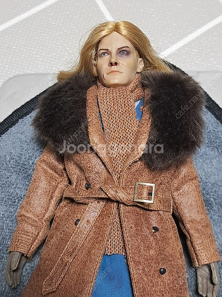 아스머스 헤이트풀 데이지 도머그, 마르퀴스 워렌, 존루...--2