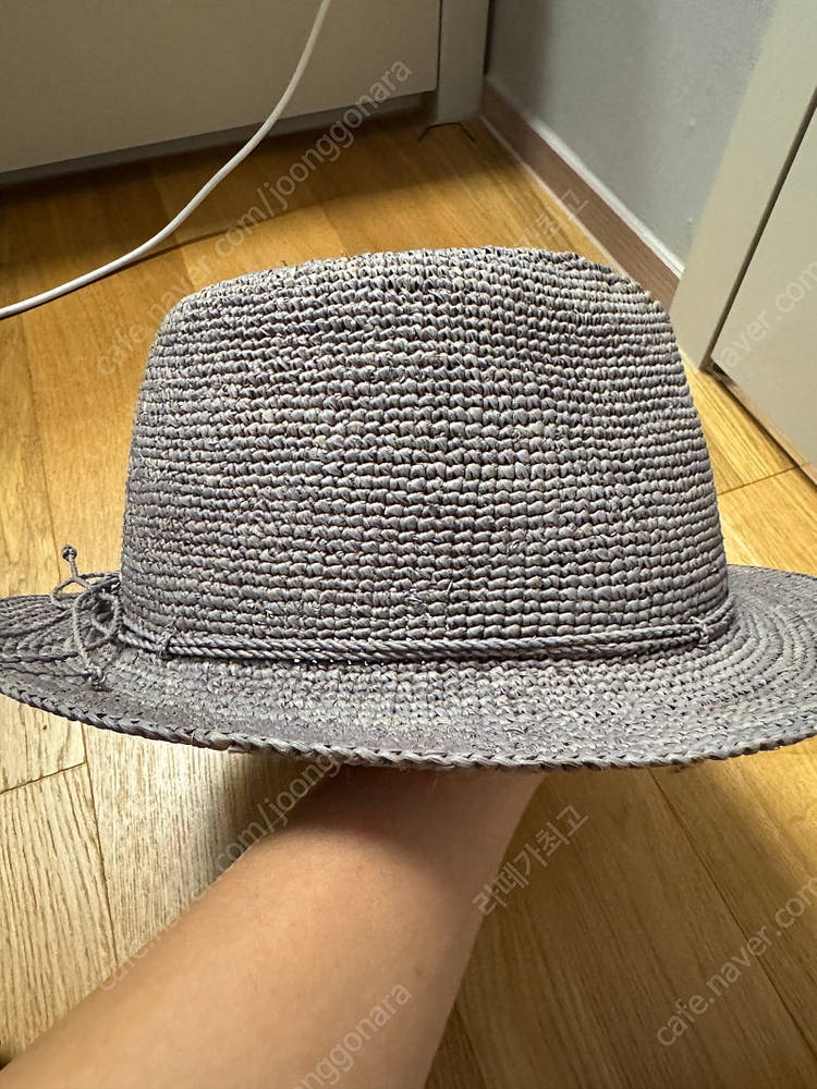 헬렌카민스키 라피아 페도라 이미지