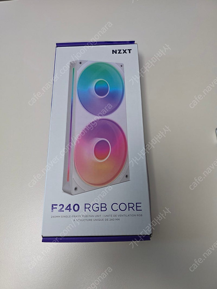 NZXT F240 RGB CORE White 3만원--2