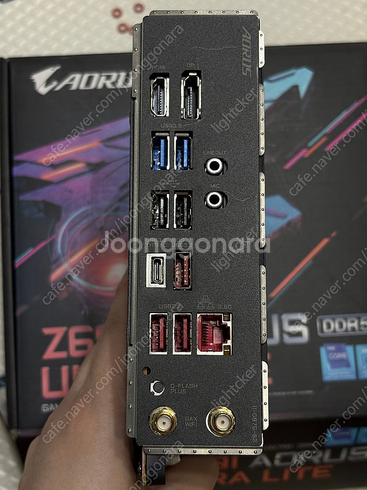 z690i aorus ultra lite ddr5--5