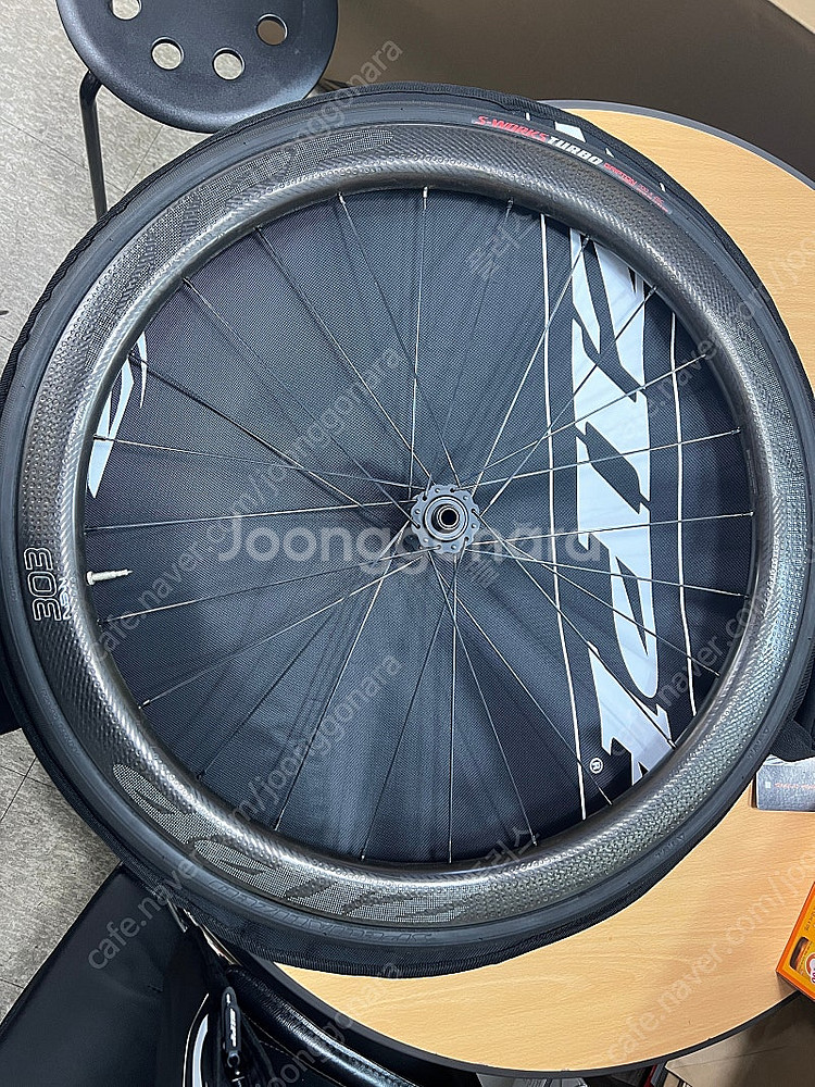 ZIPP 303NSW 클린처+튜브리스--0