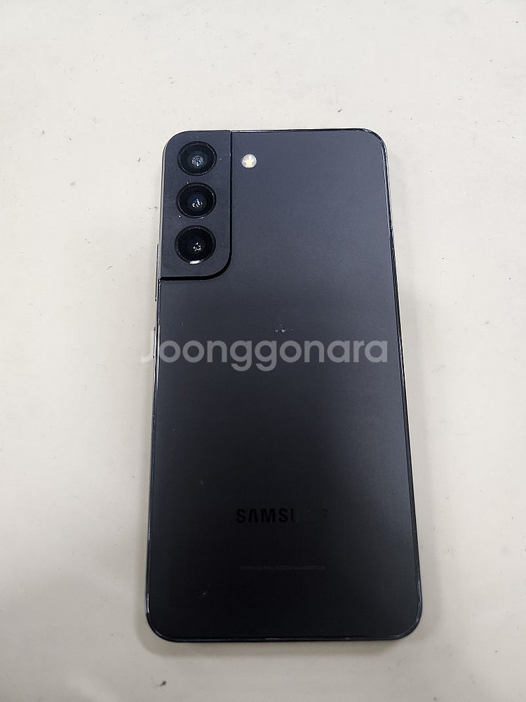 갤럭시S22 5G 256GB 블랙 깨끗 하구요.수원 인...--2