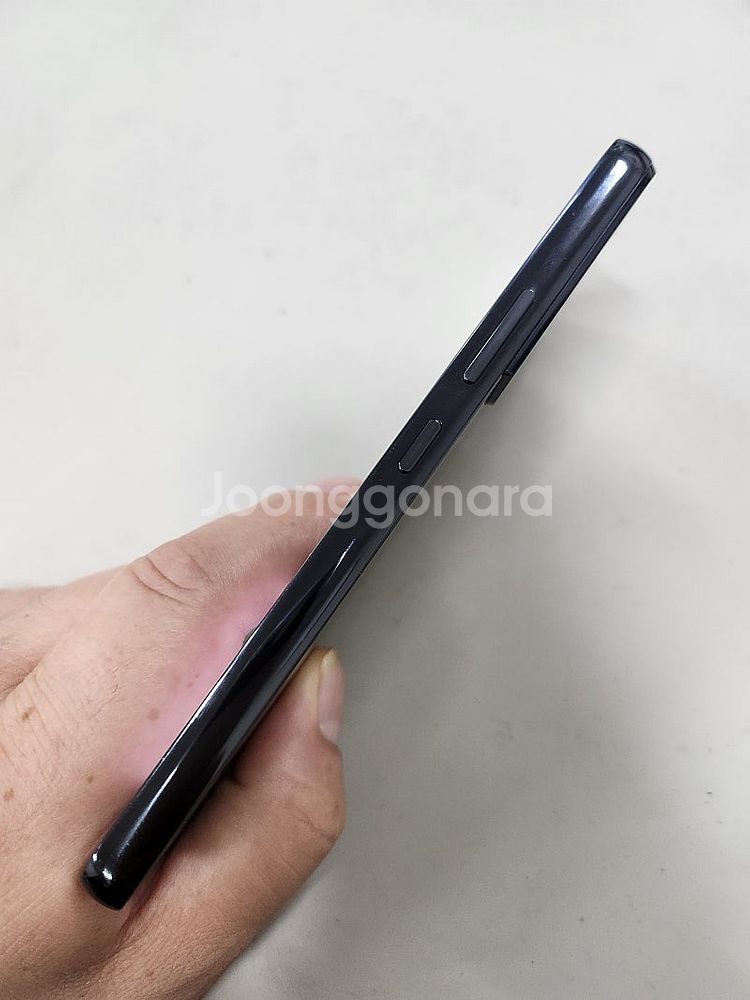 갤럭시S22 5G 256GB 블랙 깨끗 하구요.수원 인...--5