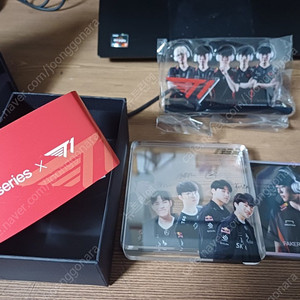 t1 굿즈 팝니다