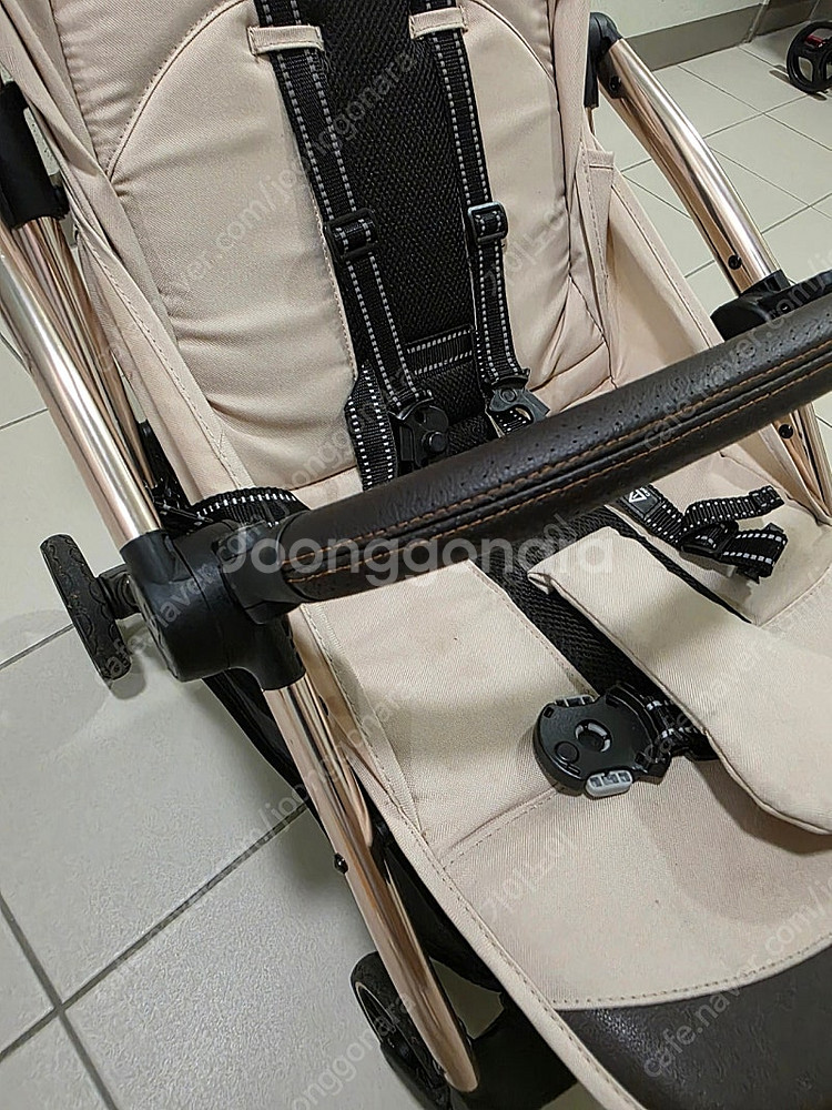 르클레르 인플루언서 오토홀딩 휴대용 유모차--5