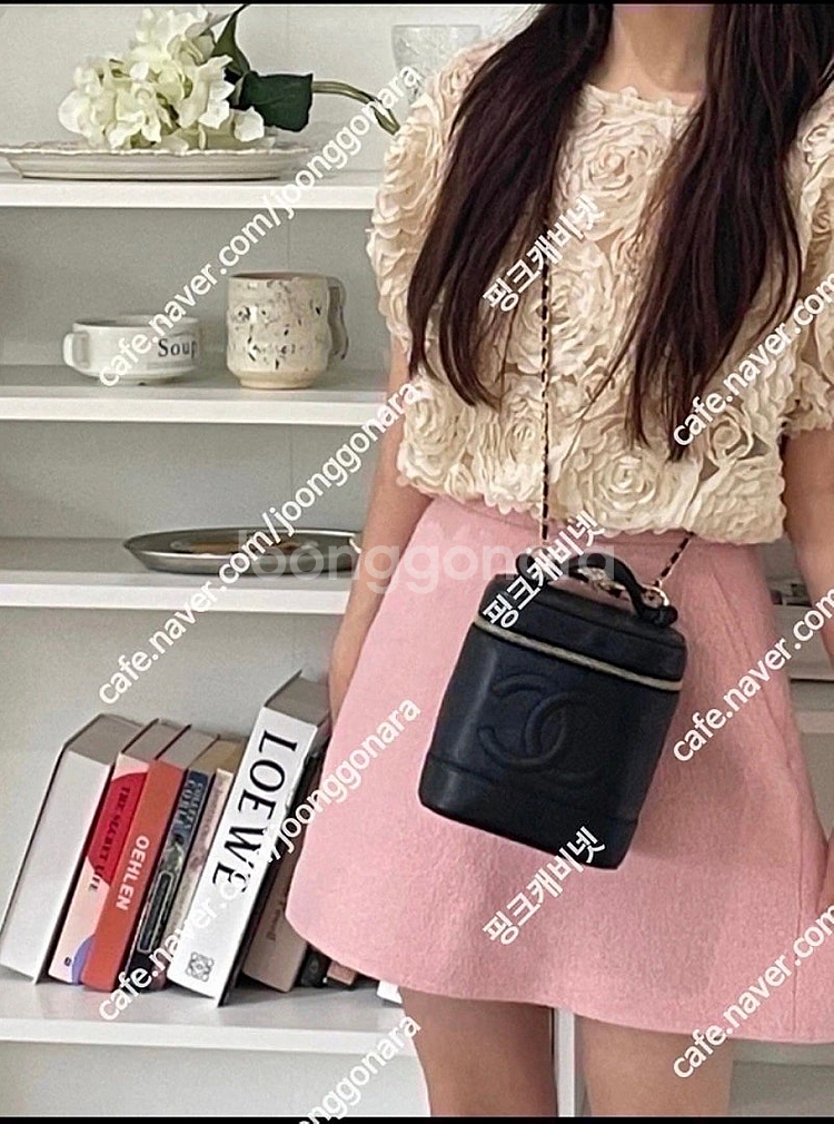 정품 샤넬 빈티지 베니티백 캐비어 금장 풀셋 190만원--7