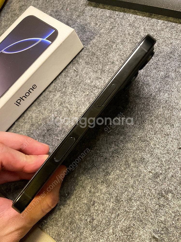 아이폰 16 Pro 256 블랙 자급제 판매합니다--2