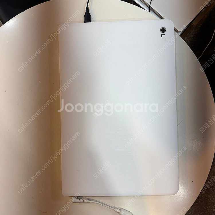 엘지 울트라 PC 화이트 15u560 노트북--2