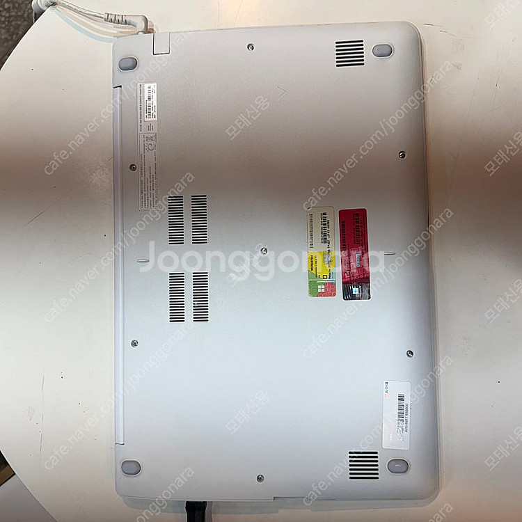 엘지 울트라 PC 화이트 15u560 노트북--3