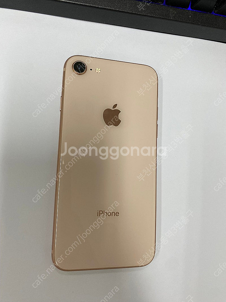 205245 아이폰8 로즈골드 액정SS급 256GB 배터리성능100% 인스타 (카메라무음) 19만 부천 대량가능--0