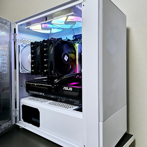 7800X3D , RTX 5070 컴퓨터
