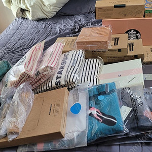 스타벅스 프리퀀시 제품 다양하게 판매중