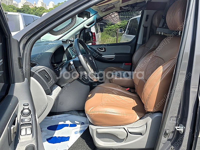 15년식 (더뉴개조)그랜드스타렉스 3인승 하이루프 캠핑카 (DC에어컨,풀옵션) 전액할부가능!--8