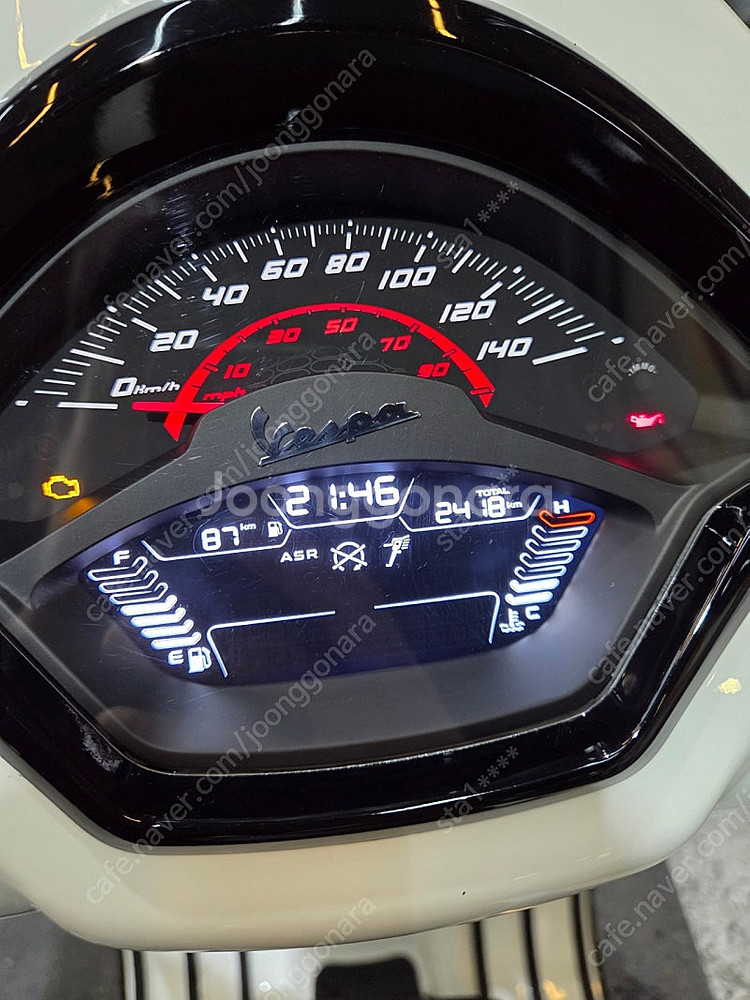 베스파 gts300ss 25년식신차급--3