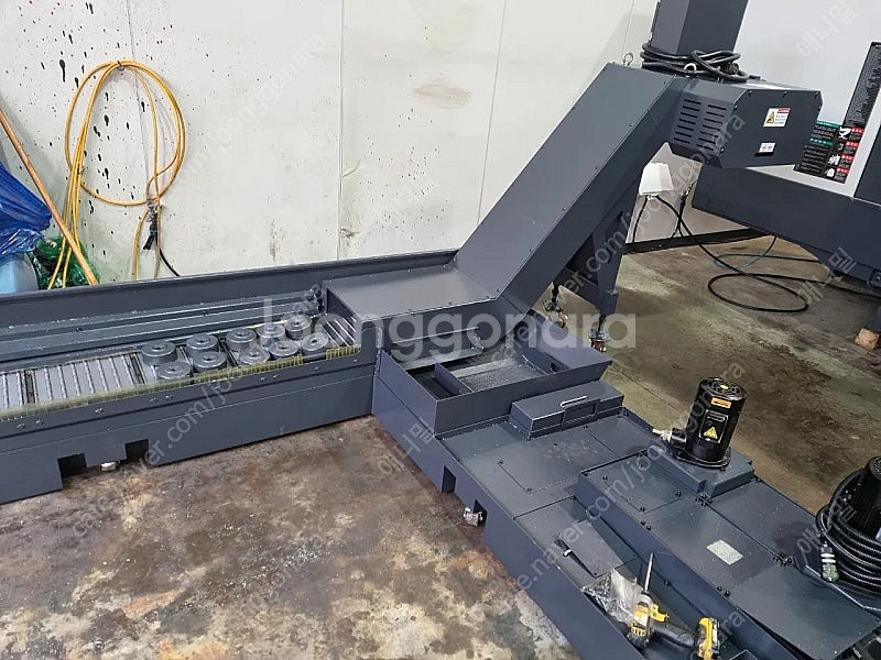 머시닝센터 6.7호기 판매--6