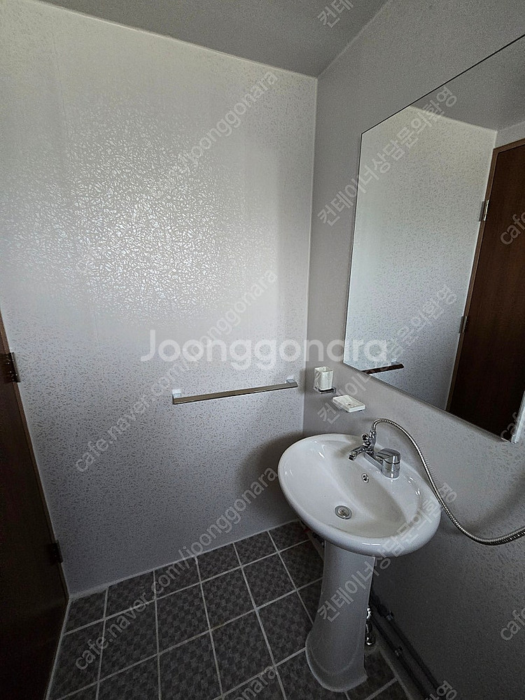 3*6 체류형쉼터 농막 컨테이너 판매합니다--9