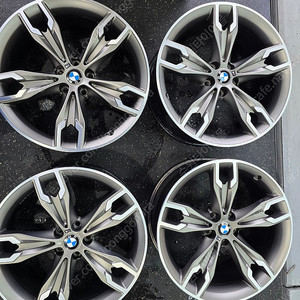 BMW M550i 순정 20인치 휠 668m 한대분