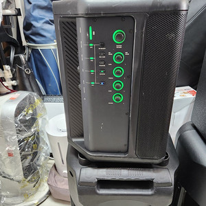 JBL EON ONE Compact 충전 버스킹 올인원 스피커