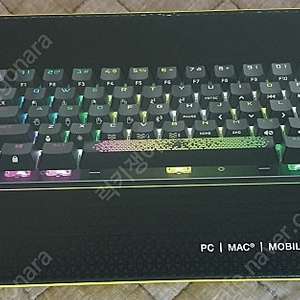 커세어 CORSAiR K70 PRO MiNi RGB 무선 키보드 판매합니다.