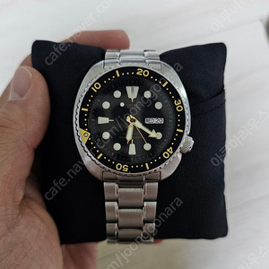 세이코 터틀 SRP775J1 흑금 다이버시계 판매합니다.