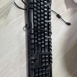 해커 k560k 게이밍 키보드 판매합니다