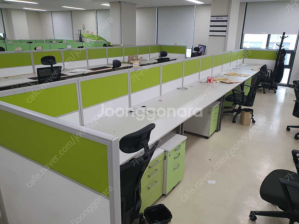 사무용책상 1600*800 이동서랍 투톤 우드파티션 시...--1