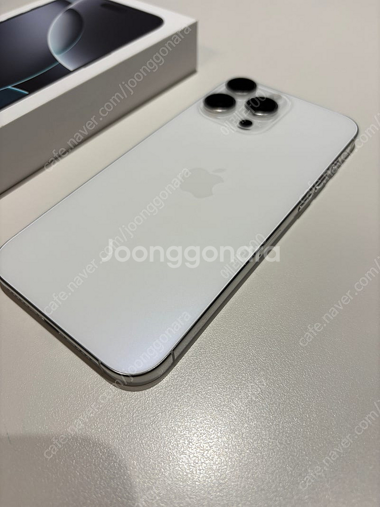 아이폰16 프로맥스 256GB 애플케어플러스 제품 판매--2